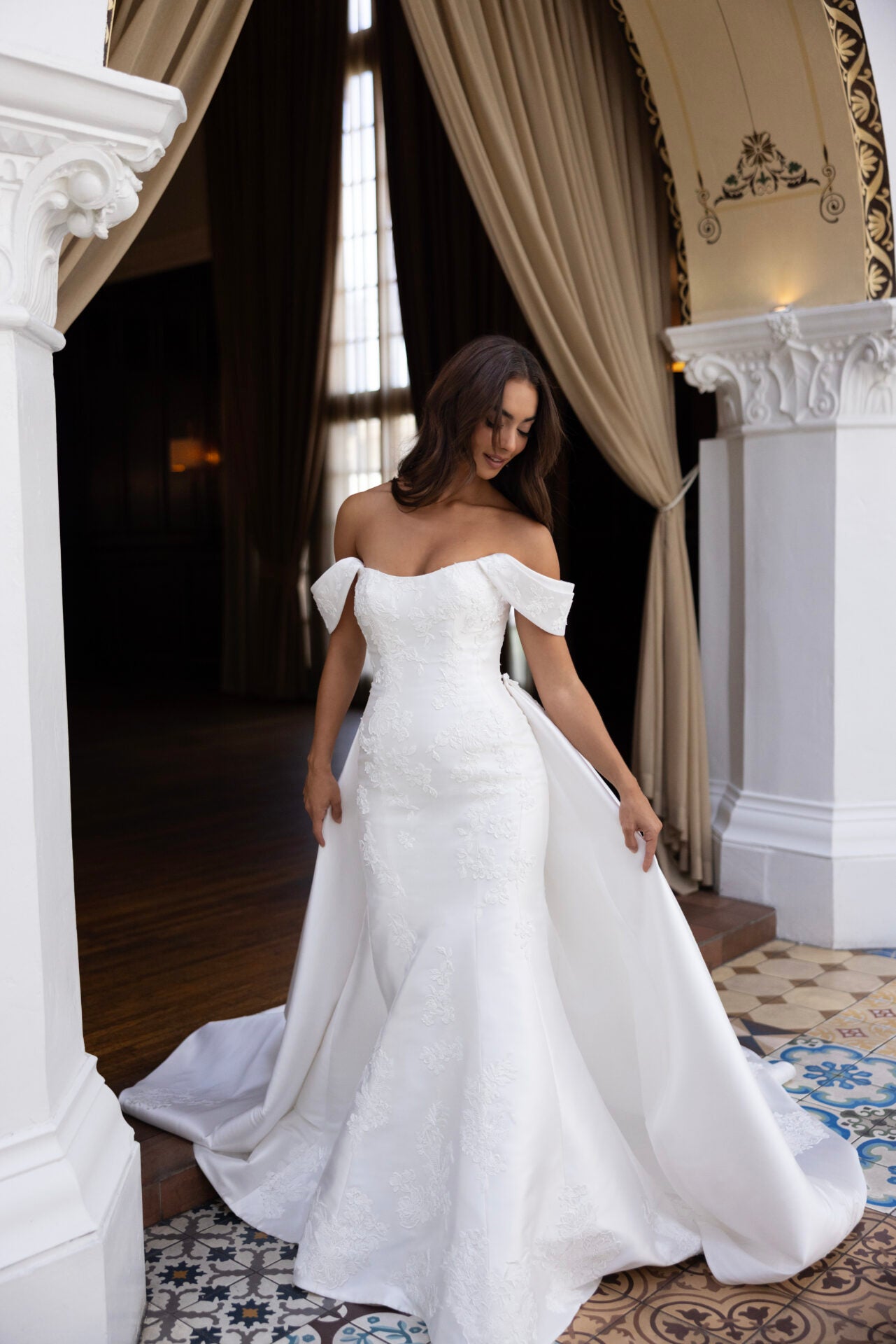 Elegant Matte Lace and Mikado Fit-and-Flare Wedding Dress with Detachable Overskirt