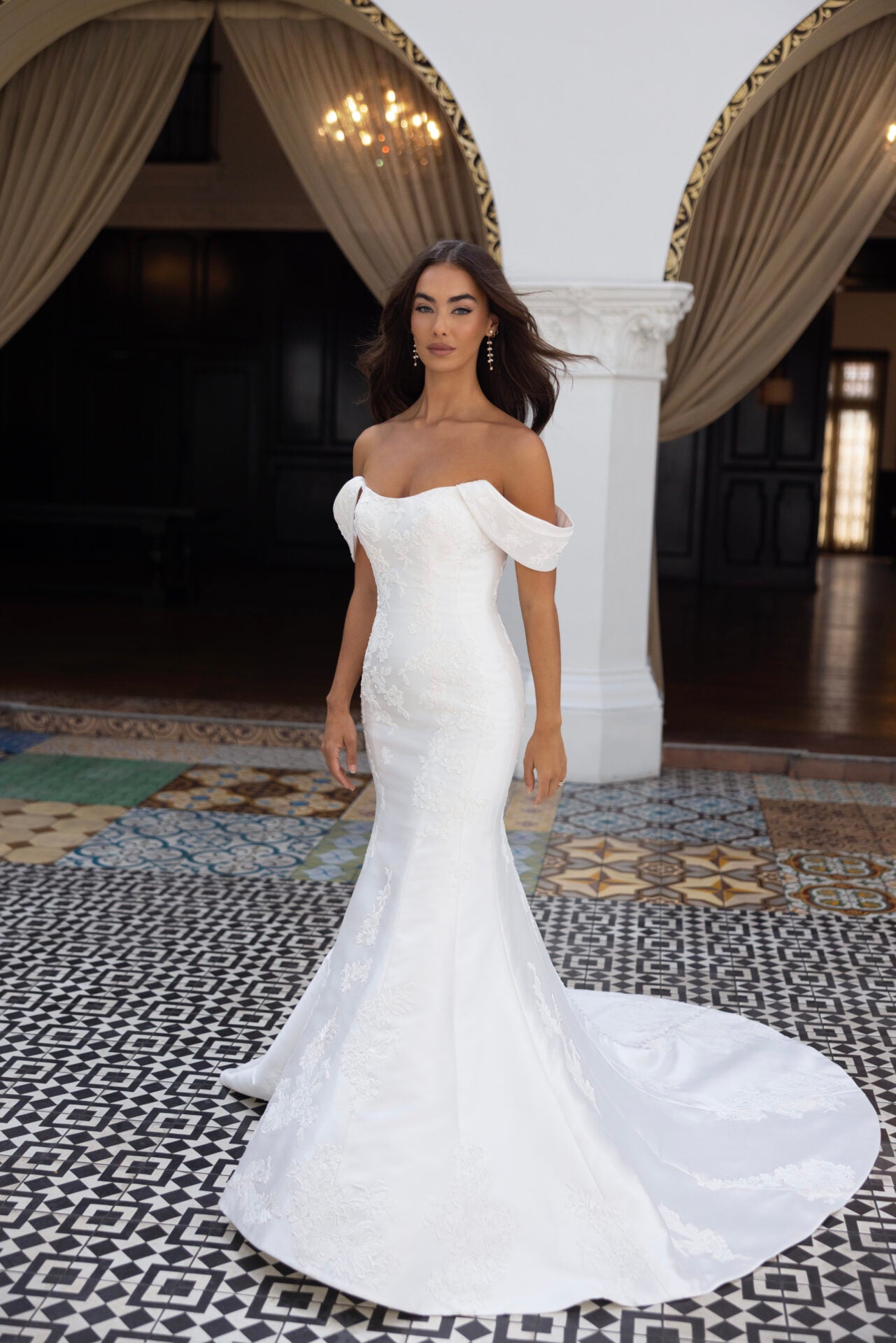 Elegant Matte Lace and Mikado Fit-and-Flare Wedding Dress with Detachable Overskirt