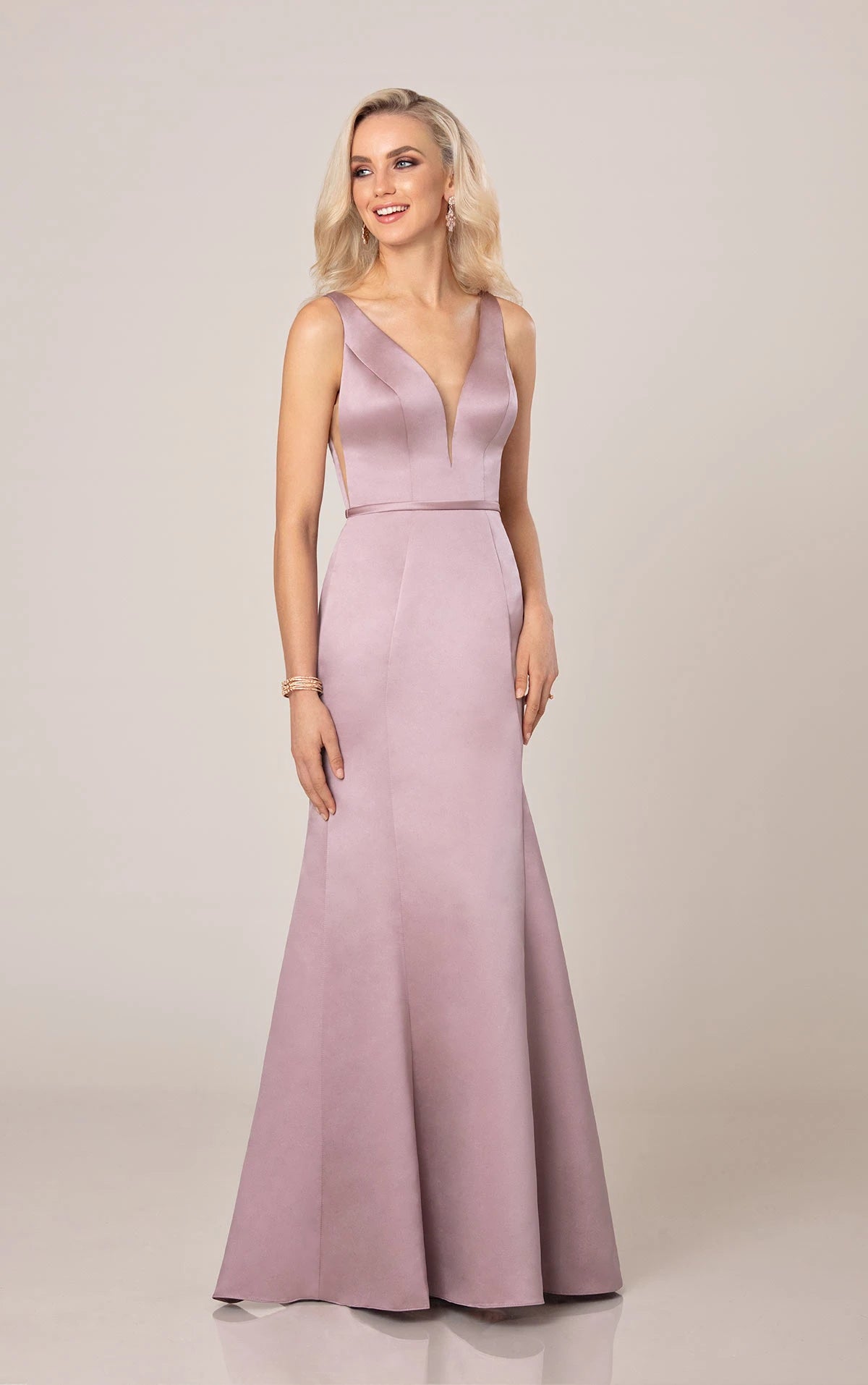 Sorella Vita Bridesmaids - Style 9244